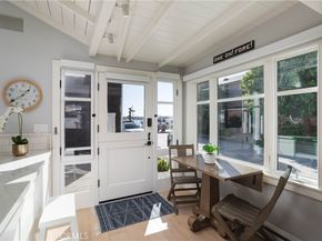 104 Onyx Avenue, Newport Beach CA 92662