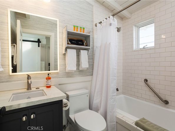 104 Onyx Avenue, Newport Beach CA 92662