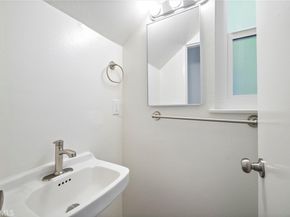 2725 S Baker St., Santa Ana CA 92707