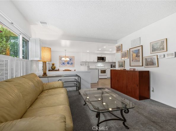 16 E Yale Loop 28, Irvine CA 92604