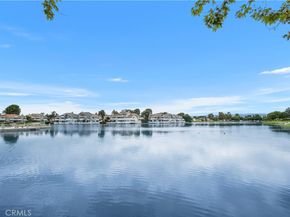 16 E Yale Loop 28, Irvine CA 92604