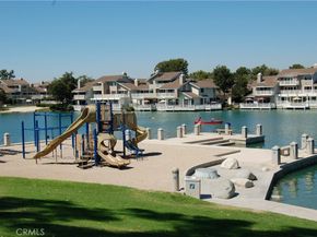 16 E Yale Loop 28, Irvine CA 92604