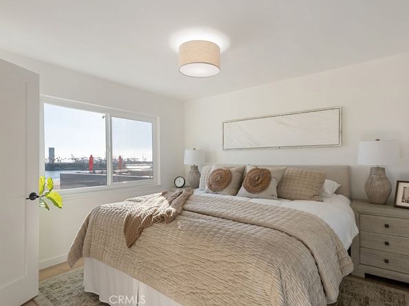 1200 E Ocean 52, Long Beach CA 90802