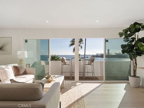 1200 E Ocean 52, Long Beach CA 90802