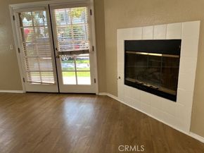 210 210 1/2 NW Glendora, Long Beach CA 90803