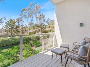 7 Altair 7, Irvine CA 92603