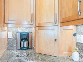 7 Altair 7, Irvine CA 92603