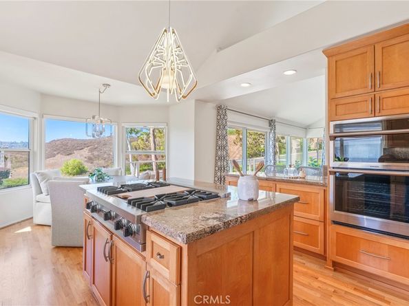 7 Altair 7, Irvine CA 92603