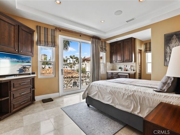 34 Balboa Coves, Newport Beach CA 92663