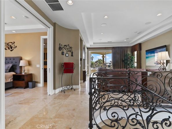 34 Balboa Coves, Newport Beach CA 92663