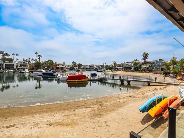 34 Balboa Coves, Newport Beach CA 92663