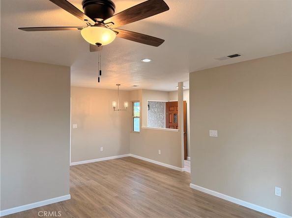 648 Flora, Oceanside CA 92057