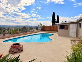 648 Flora, Oceanside CA 92057