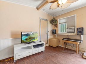 13873 Lanark, Panorama City CA 91402