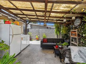 13873 Lanark, Panorama City CA 91402