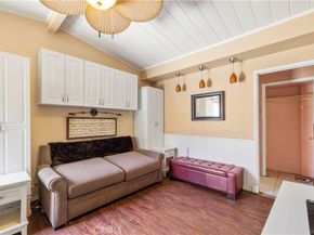 13873 Lanark, Panorama City CA 91402