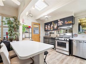 13873 Lanark, Panorama City CA 91402