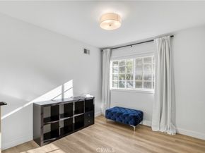 22158 Rayen, West Hills CA 91304