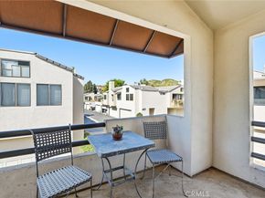 4265 Las Virgenes, Calabasas CA 91302