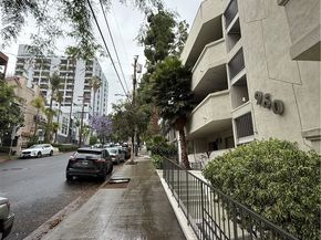 960 Larrabee 317, West Hollywood CA 90069