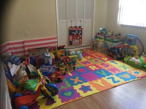 20957 Community, Canoga Park CA 91304