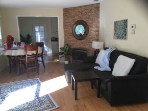 20957 Community, Canoga Park CA 91304