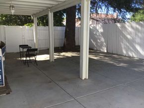 20957 Community, Canoga Park CA 91304