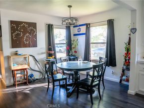 6941 Newcastle, Reseda CA 91335