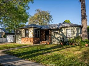 6941 Newcastle, Reseda CA 91335
