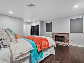 70 W Claremont St, Pasadena CA 91103