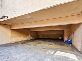 114 N Eucalyptus Avenue 7, Inglewood CA 90301