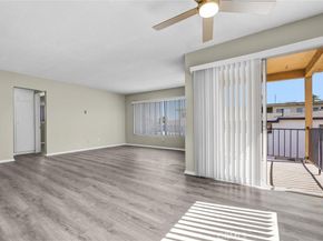 114 N Eucalyptus Avenue 7, Inglewood CA 90301