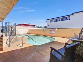 114 N Eucalyptus Avenue 7, Inglewood CA 90301