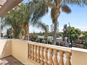 14343 Burbank Boulevard 301, Sherman Oaks CA 91401