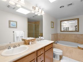 14343 Burbank Boulevard 301, Sherman Oaks CA 91401