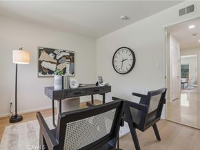 9521 Yolanda, Northridge CA 91324