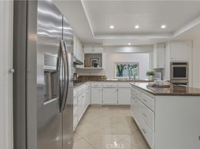9521 Yolanda, Northridge CA 91324