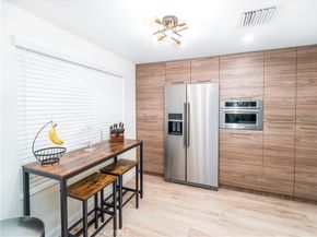 23304 W Vail, West Hills CA 91307