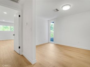 27311 Country Glen, Agoura Hills CA 91301
