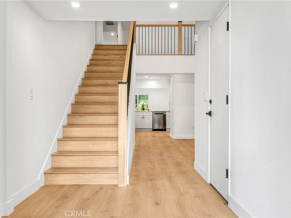 27311 Country Glen, Agoura Hills CA 91301