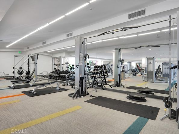 1234 Wilshire Boulevard 527, Los Angeles CA 90017