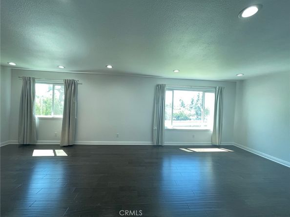 830 N Dalton Avenue 210, Azusa CA 91702