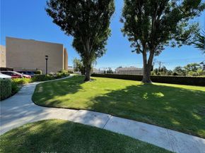 830 N Dalton Avenue 210, Azusa CA 91702