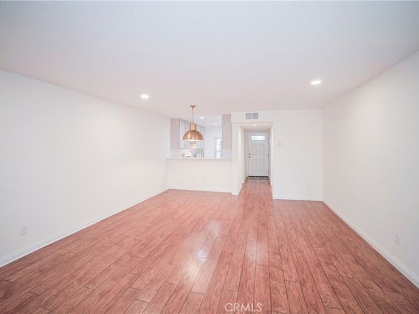 7050 Shoup Avenue 175, Canoga Park CA 91303