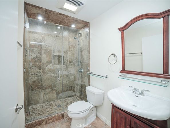 7050 Shoup Avenue 175, Canoga Park CA 91303