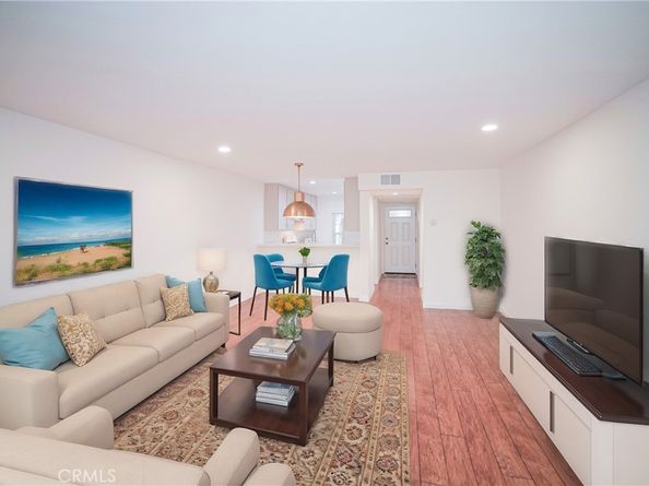 7050 Shoup Avenue 175, Canoga Park CA 91303