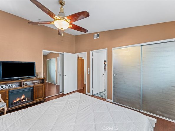 12331 Carl Street, Pacoima CA 91331