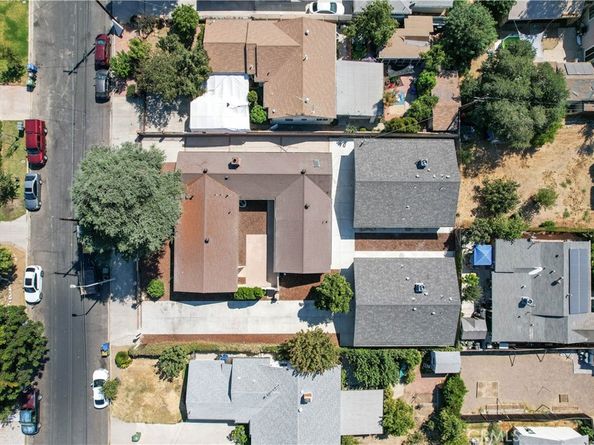 7445 Balcom Avenue, Reseda CA 91335