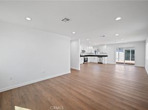 7445 Balcom Avenue, Reseda CA 91335