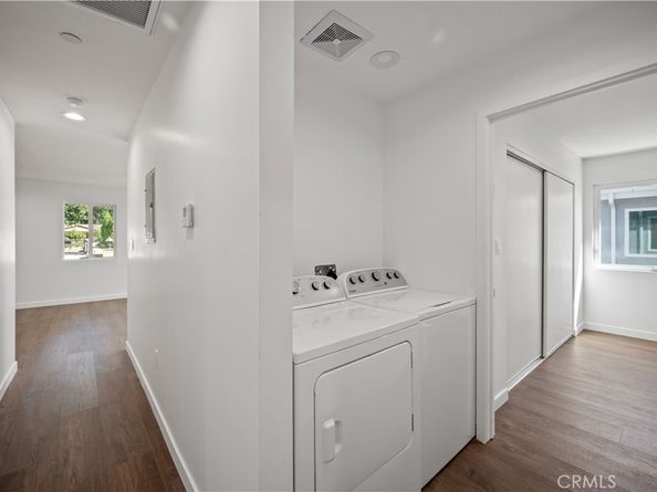 7445 Balcom Avenue, Reseda CA 91335